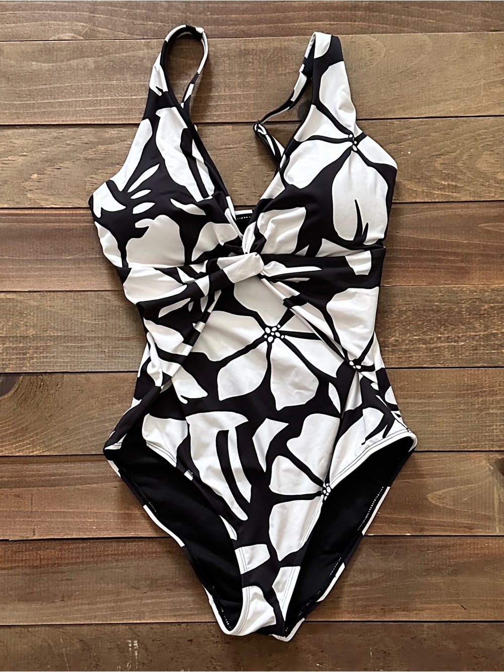 Primark Black & White Floral Twist One-Piece Swimsuit